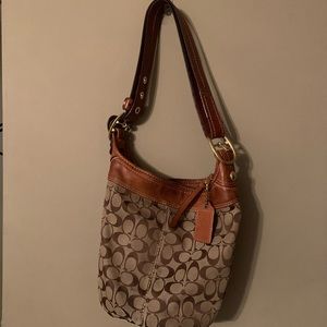 AUTHENTIC Coach Signature Bucket Bag
